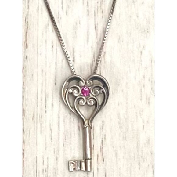 Sterling 18” 925 Silver  “Key to my Heart” Ne klace - Picture 5 of 12